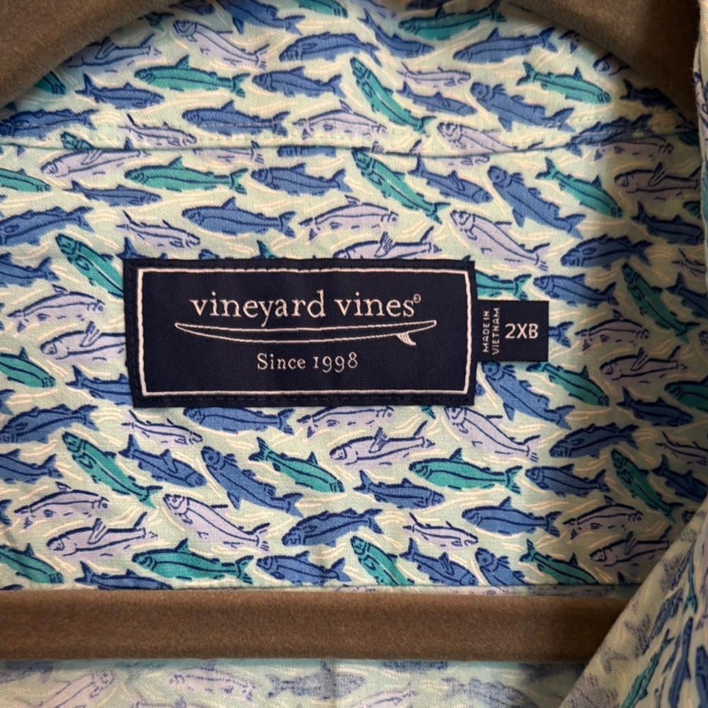 Vineyard Vines Blue Casual Button Down Shirt - Picture 3 of 3